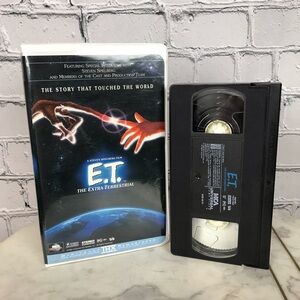 E.T. The Extra-Terrestrial A Steven Spielberg Film Vintage 1982 VHS Movie Tape